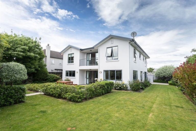 Photo of property in 4 Jane Deans Close, Riccarton, Christchurch, 8011