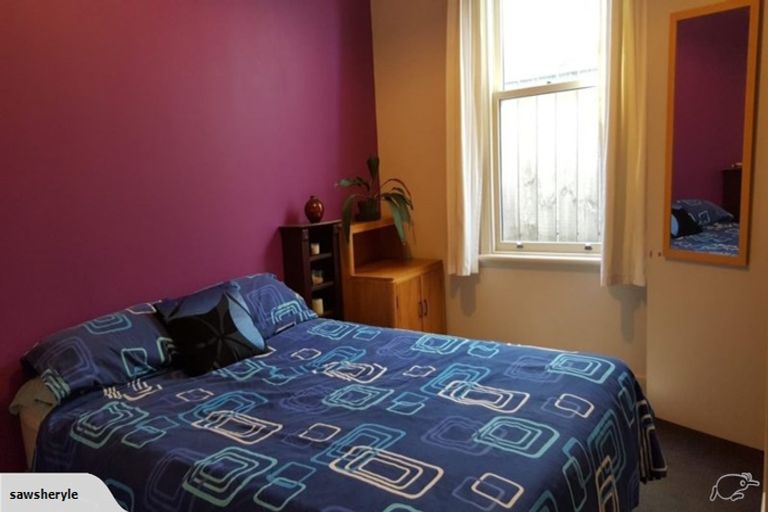 Photo of property in 102 Wallace Street, Mount Cook, Wellington, 6021