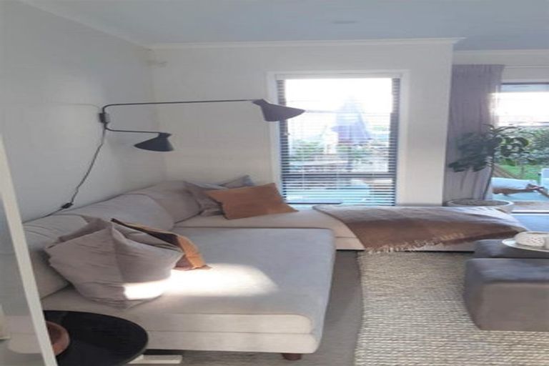 Photo of property in 50 Mapou Road, Hobsonville, Auckland, 0616