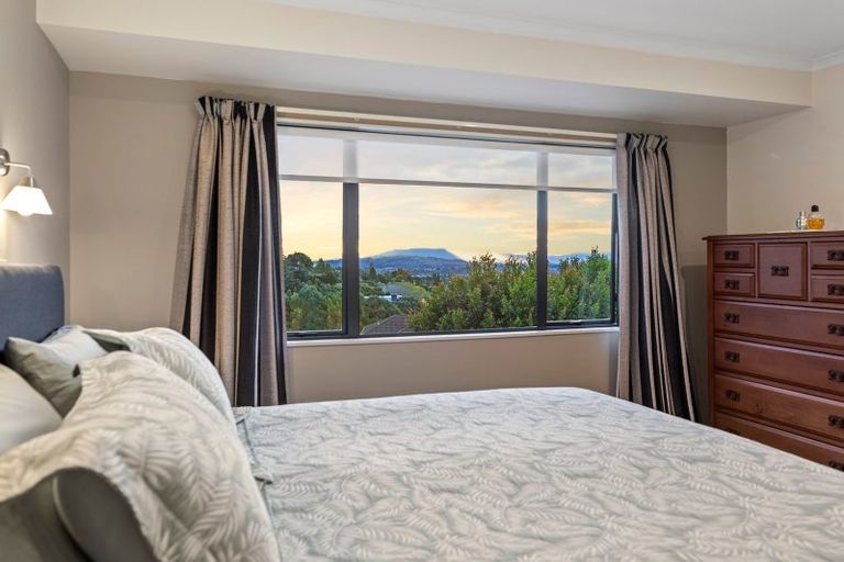 Photo of property in 132r Waikite Road, Welcome Bay, Tauranga, 3175