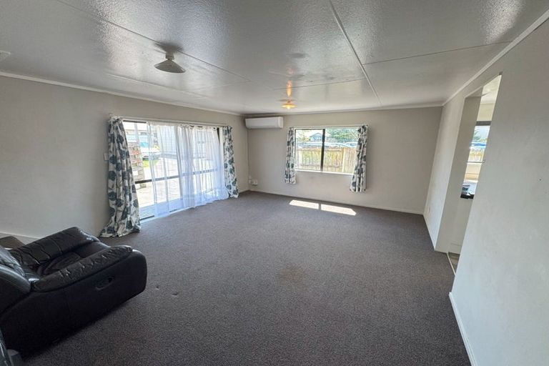 Photo of property in 30 Ngata Street, Palmerston North, 4410