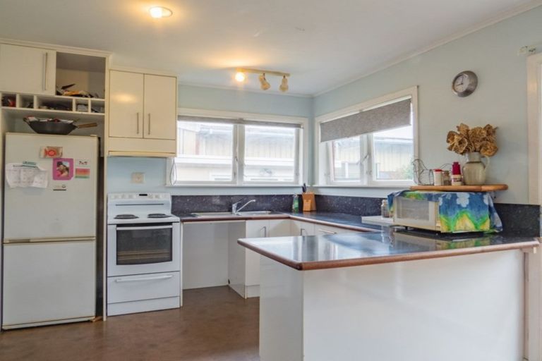 Photo of property in 2 Lakeview Place, Whakatane, 3120