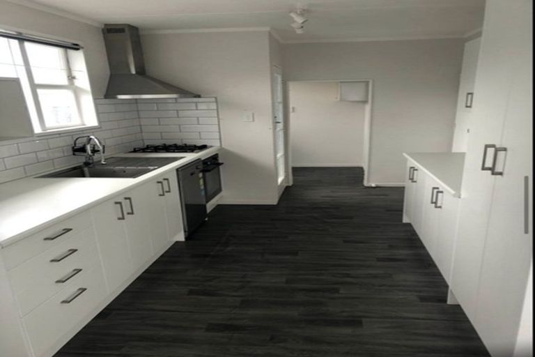 Photo of property in 20 Hamstead Street, Wainuiomata, Lower Hutt, 5014