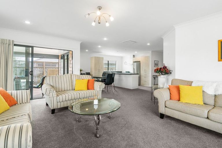 Photo of property in 34a Trafalgar Street, Levin, 5510