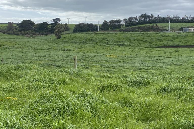 Photo of property in 5 Kakaramea Road, Kakaramea, Patea, 4598