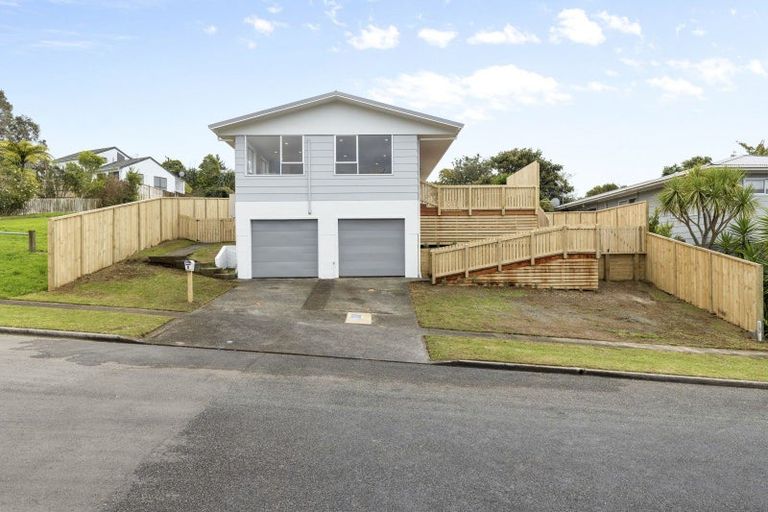Photo of property in 8 Newlyn Place, Welbourn, New Plymouth, 4312