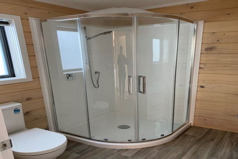 Photo of property in 12 Dallinghoe Crescent, Milford, Auckland, 0620