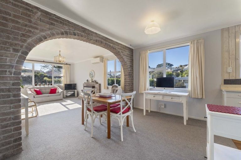 Photo of property in 8 Buckland Place, Spotswood, New Plymouth, 4310