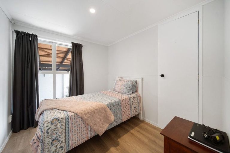 Photo of property in 4 Pike Place, Mangere East, Auckland, 2024