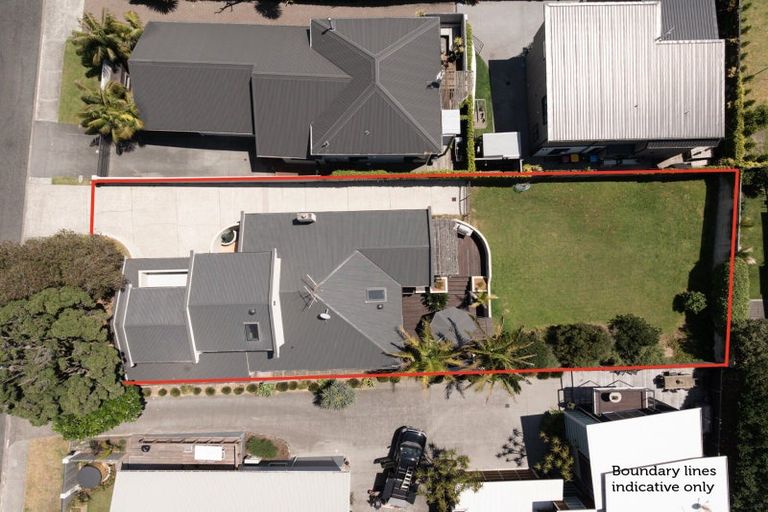 Photo of property in 145 Oceanview Road, Mount Maunganui, 3116