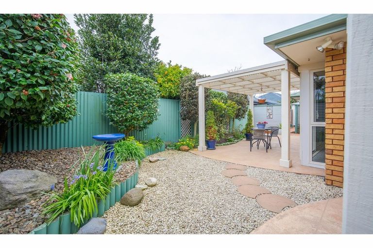 Photo of property in 130a Halswell Road, Hillmorton, Christchurch, 8025