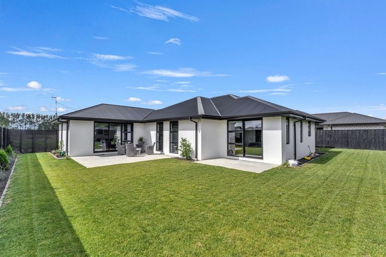 Photo of property in 54 Ashbury Drive, Tinwald, Ashburton, 7700