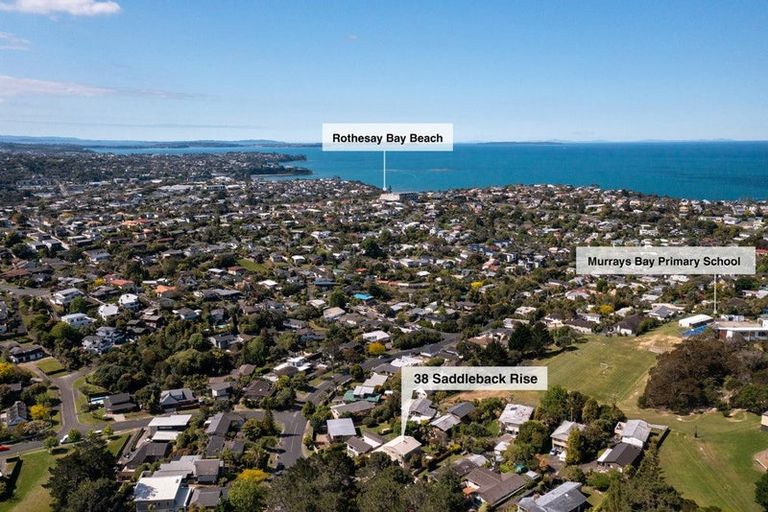 Photo of property in 38 Saddleback Rise, Murrays Bay, Auckland, 0630