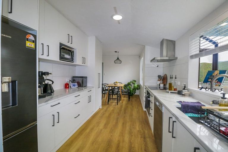 Photo of property in 294 Mitchell Street, Brooklyn, Wellington, 6021