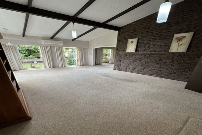 Photo of property in 11 Moorhouse Street, Taradale, Napier, 4112