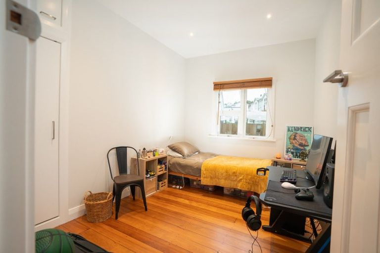 Photo of property in 1/121 Hataitai Road, Hataitai, Wellington, 6021