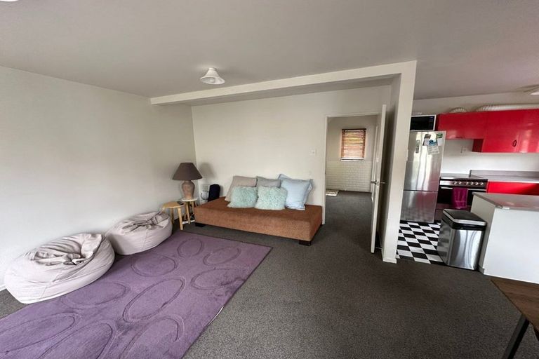 Photo of property in 3/74 Waiwhetu Road, Waiwhetu, Lower Hutt, 5010