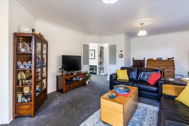 Photo of property in 4 Haines Grove, Rainbow Point, Taupo, 3330