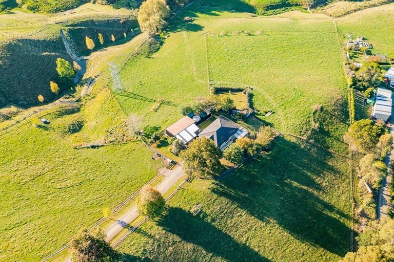 Photo of property in 1818 Dartmoor Road, Dartmoor, Napier, 4186