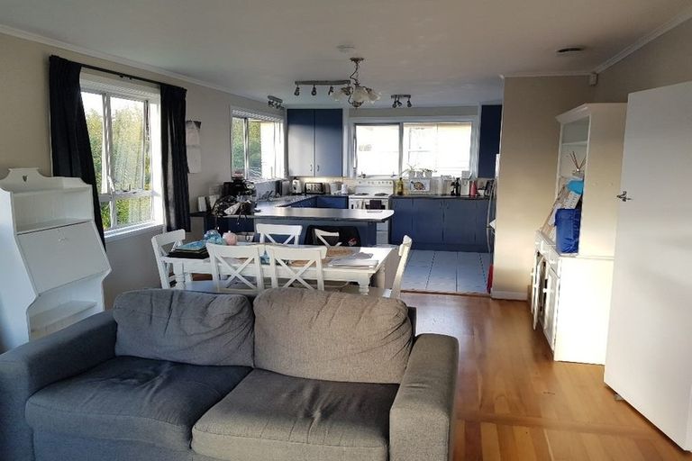 Photo of property in 4 Salas Place, Howick, Auckland, 2010