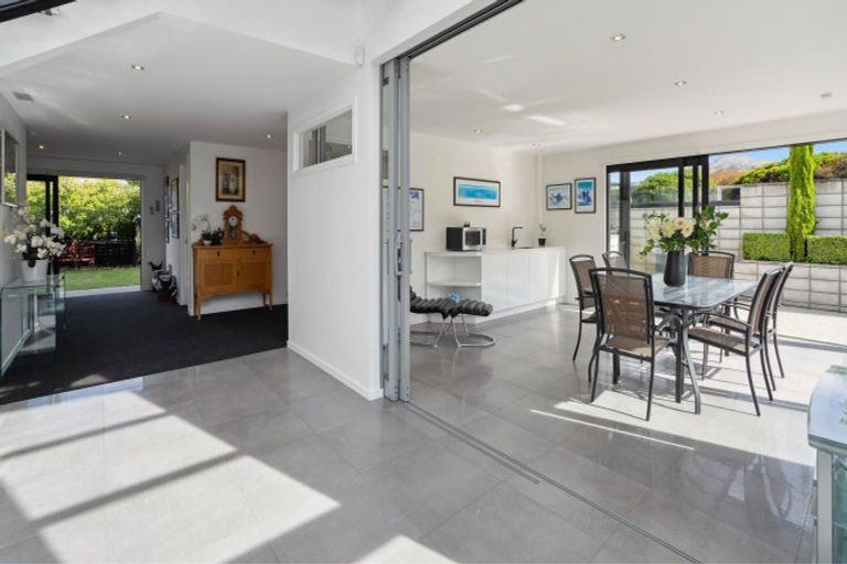 Photo of property in 47 Forest Heights, Wanaka, 9305