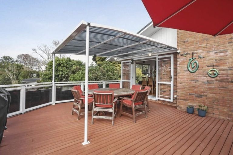 Photo of property in 19 Merchant Avenue, Te Atatu South, Auckland, 0610