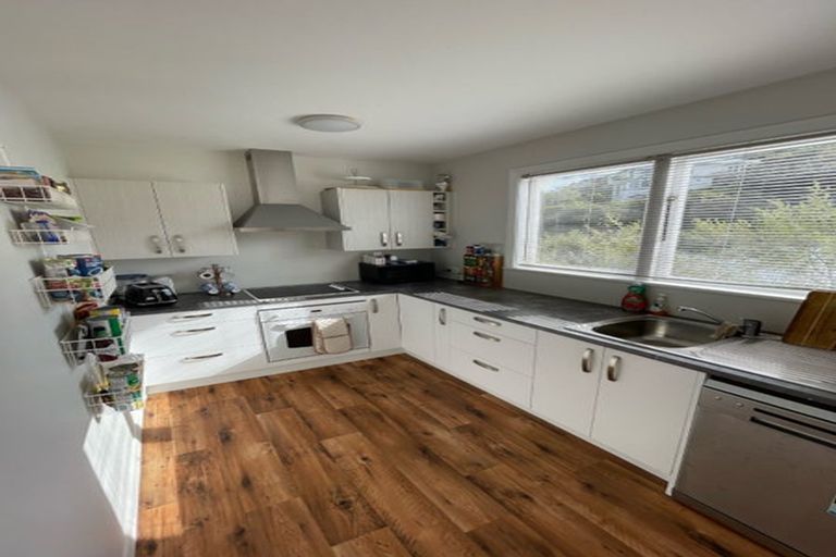 Photo of property in 5a Harrold Street, Highbury, Wellington, 6012