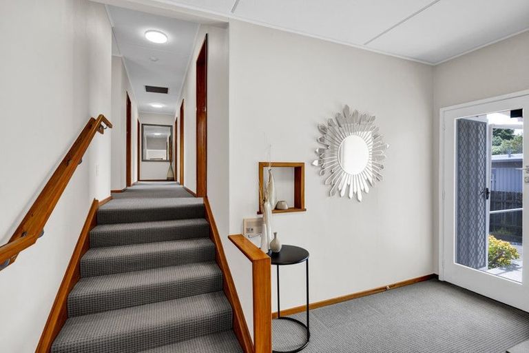 Photo of property in 90 Manawapou Road, Hawera, 4610