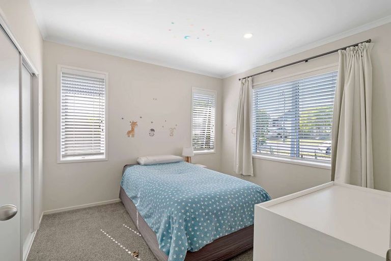 Photo of property in 37 Cape Cod Drive, Gulf Harbour, Whangaparaoa, 0930