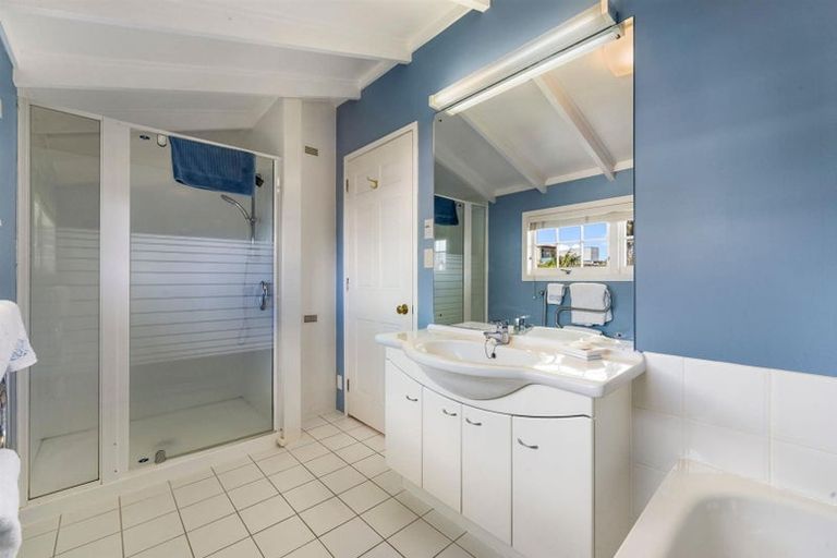 Photo of property in 3a Brett Avenue, Takapuna, Auckland, 0622