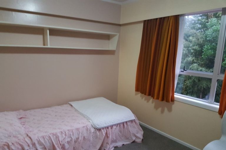 Photo of property in 2 Lotus Lane, Mangere East, Auckland, 2024