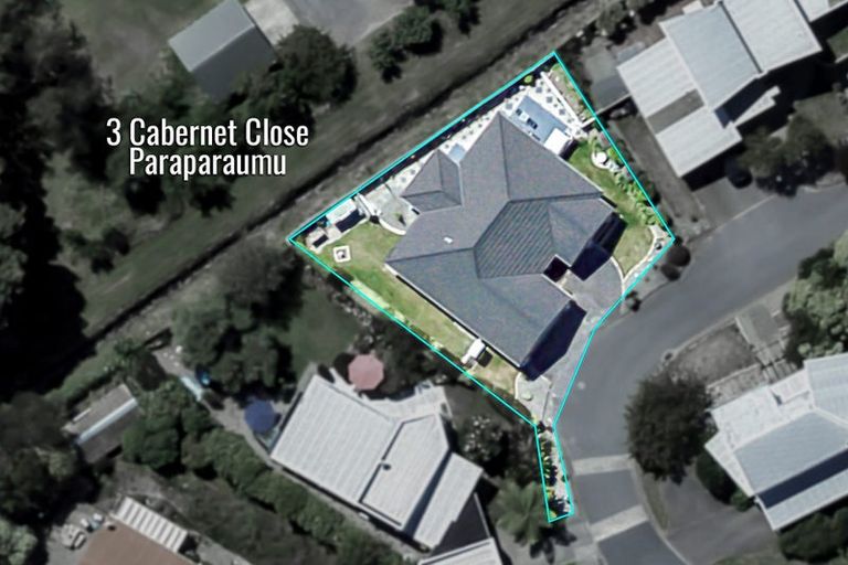 Photo of property in 3 Cabernet Close, Paraparaumu, 5032