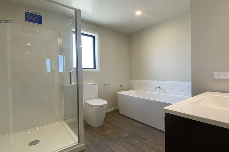 Photo of property in 36 Muster Road, Jacks Point, 9371