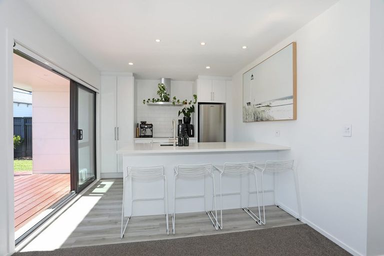 Photo of property in 7b Terrace Street, Marton, 4710
