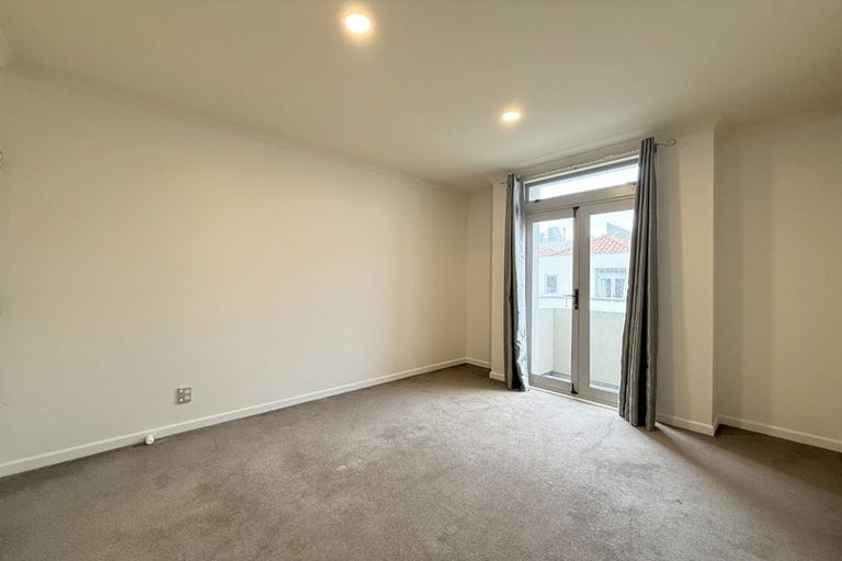 Photo of property in Marrakech Cafe, 68/305 Evans Bay Parade, Hataitai, Wellington, 6021