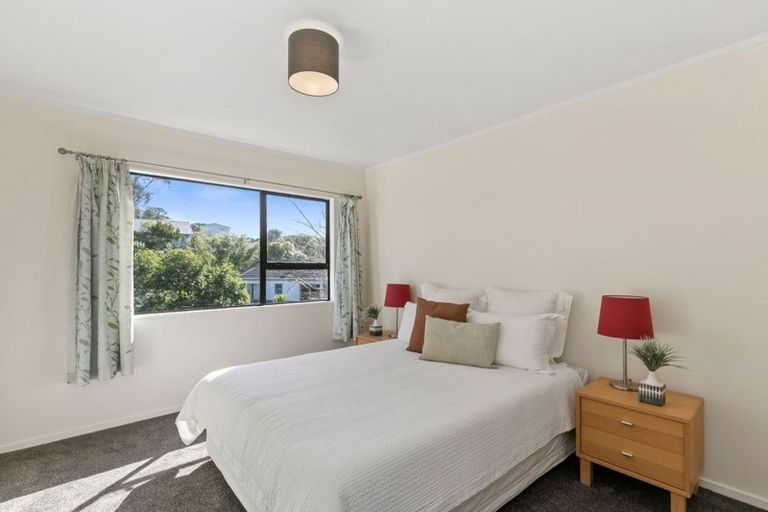 Photo of property in 7 Makatote Grove, Churton Park, Wellington, 6037