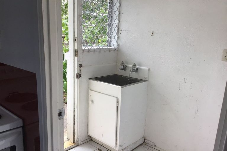 Photo of property in 5/126 Lynwood Road, New Lynn, Auckland, 0600