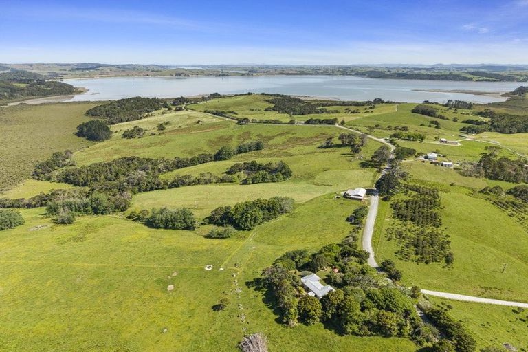 Photo of property in 79 Marsh Road, Wharehine, Wellsford, 0977