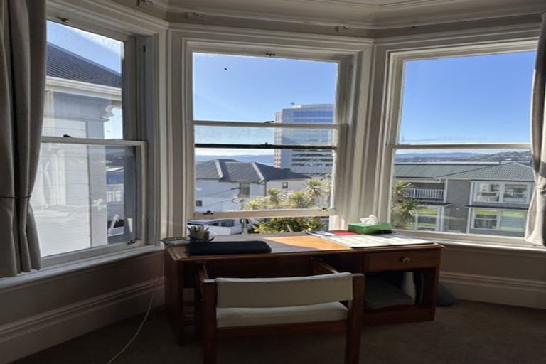 Photo of property in 2/248 The Terrace, Wellington Central, Wellington, 6011