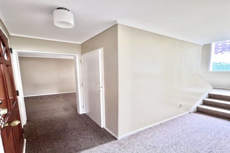 Photo of property in 51f2 Rajkot Terrace, Broadmeadows, Wellington, 6035