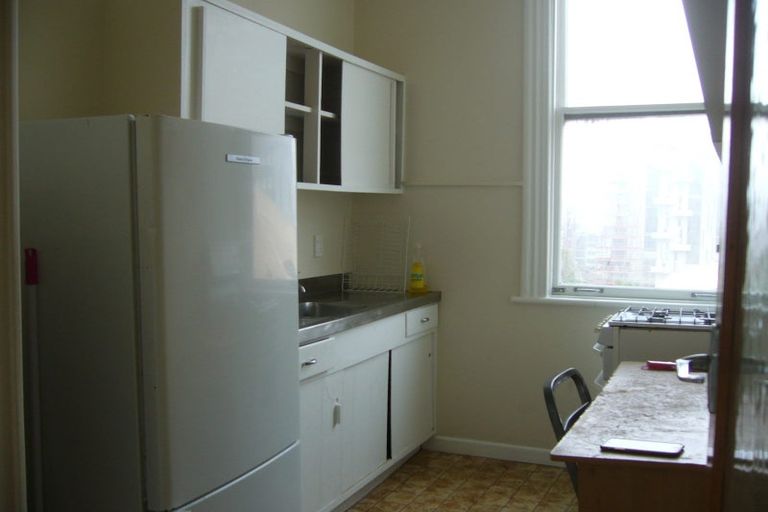 Photo of property in 26 Macdonald Crescent, Te Aro, Wellington, 6011