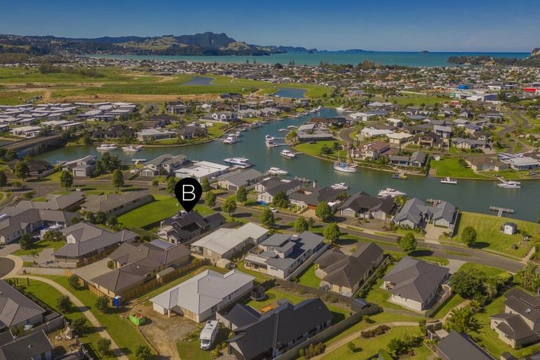 Photo of property in 14 Leeward Drive, Whitianga, 3510