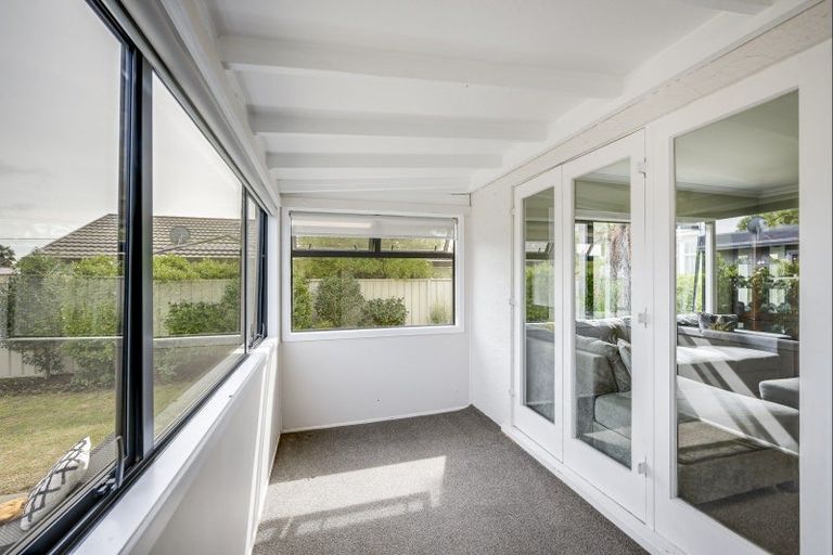 Photo of property in 13 Howard Road, Taradale, Napier, 4112