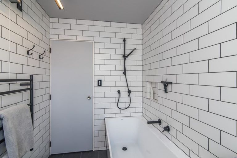 Photo of property in 16 Manly Garden, Paraparaumu Beach, Paraparaumu, 5032