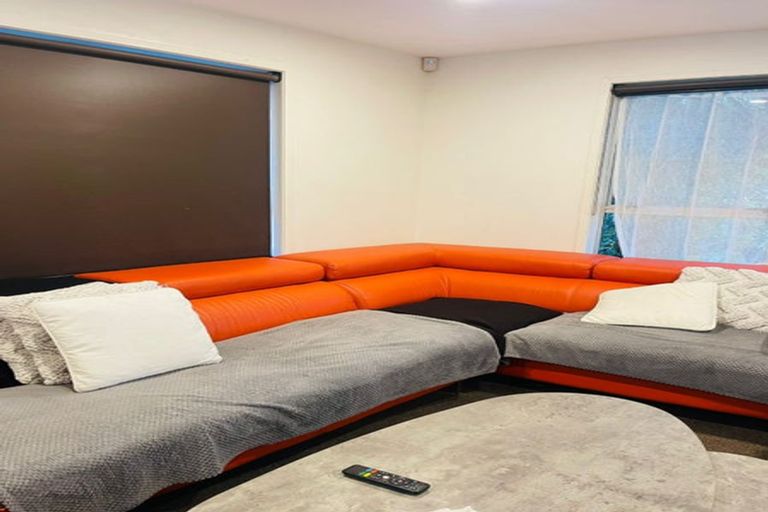 Photo of property in 24 Sapphire Place, Bayview, Auckland, 0629