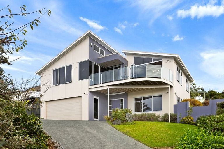 Photo of property in 14 Aurora Avenue, Snells Beach, 0920
