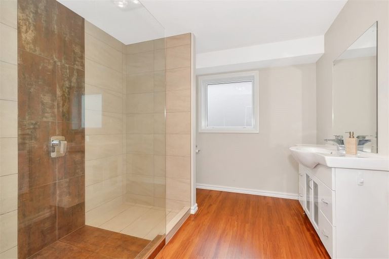 Photo of property in 17 Pimlico Place, Rangiora, 7400