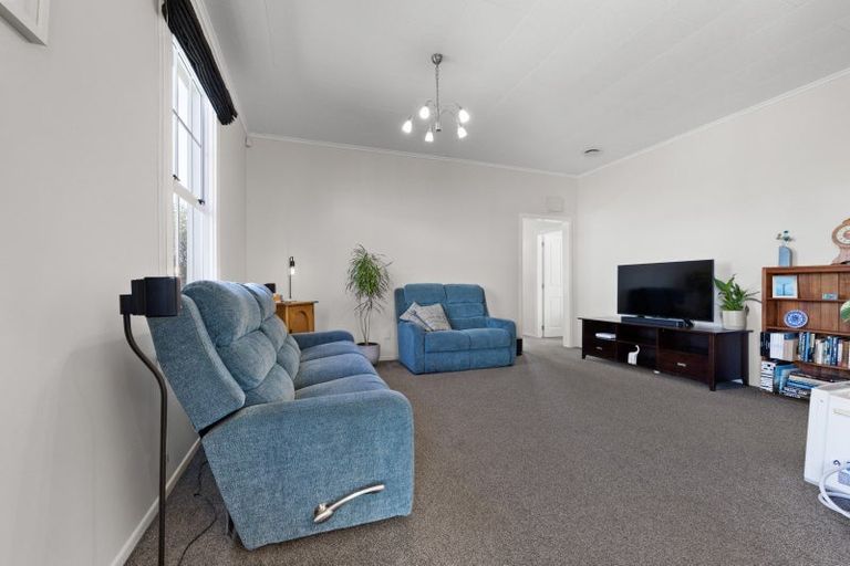 Photo of property in 8 Oriental Street, Welbourn, New Plymouth, 4312