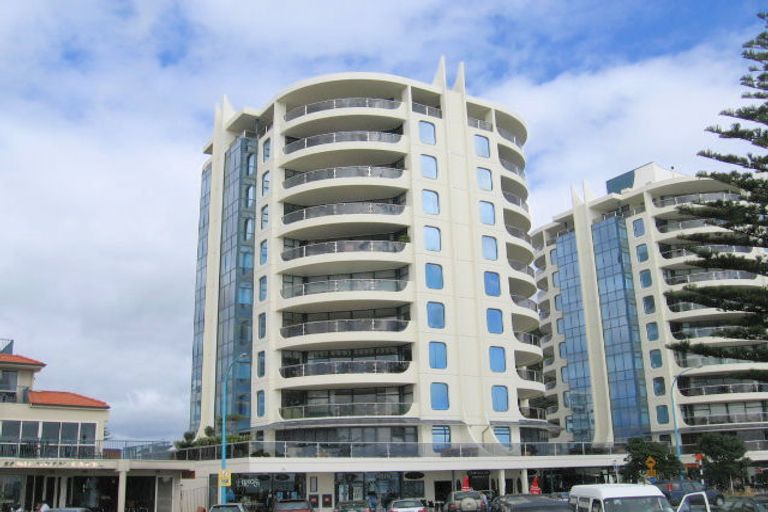Photo of property in 2a/2 Marine Parade, Mount Maunganui, 3116