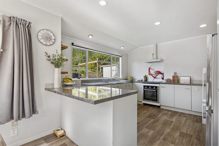 Photo of property in 121a Benner Road, Pukehina, Te Puke, 3186